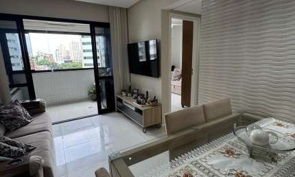 Apartamento a venda no candeal com 3 quartos varanda e dependência