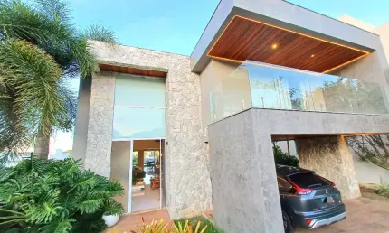 Casa a venda em alphaville 2 salvador com 5 suites mobiliada e moderna