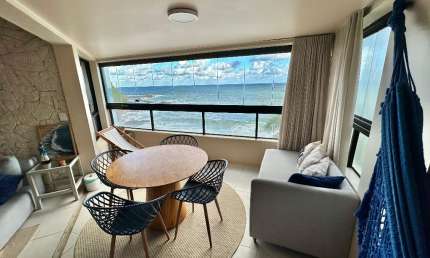 Apartamento a venda no terrazzo rio vermelho com 2 quartos vista mar e pé na areia