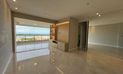 Apartamento a venda em armação com 3 quartos reformado e vjsta mar