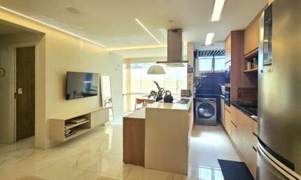 Apartamento a venda no blue ocean jaguaribe com 2 quartos nascente e vista mar
