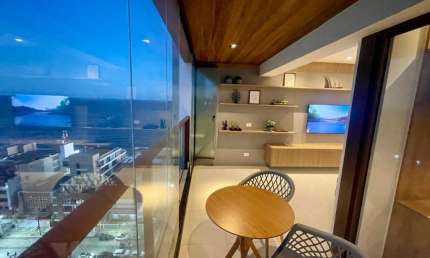 Apartamento para locação no nau barra com 2 quartos mobiliado e vista mar