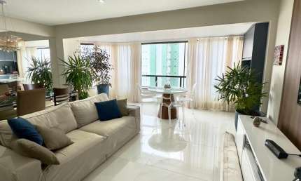Apartamento a venda no jardim apipema com 3 quartos com dependência e armarios