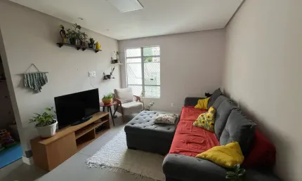 Apartamento a venda na barra quarto e sala com armarios