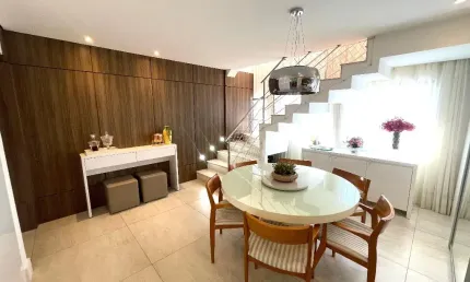 Cobertura a venda no caminho das árvores com 3 quartos piscina área gourmet e reformada