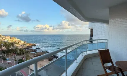 Cobertura a venda em ondina quarto e sala mobiliado e vista mar no ondina porto