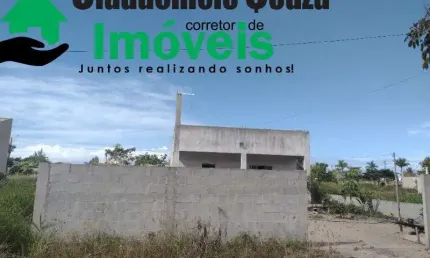 Casa à venda em Fundão-ES: 2 quartos, 1 suíte, 1 sala, 2 banheiros, 4 vagas de garagem, 120m² na Praia Grande. Confira!