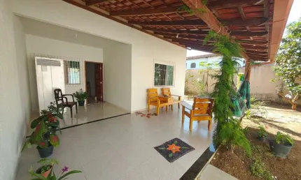Casa à venda em Serra-ES, Praiamar: 3 quartos, 1 suíte, 1 sala, 2 banheiros, 2 vagas, 140m². Imperdível!