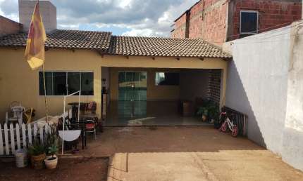 Qsc 19 - Casa 3 Quartos em Lote 400 m² - Setor  de Chácaras - Taguatinga/DF
