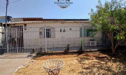 Casa 3 Qts em lote de 150m² - Aceita-se Financiamento - Recanto das Emas/DF