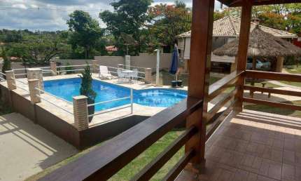Chácara a venda, 4 quartos, 2 suítes, 10 vagas, no bairro Estância Lago Azul (Ártemis) em Piracicaba - SP