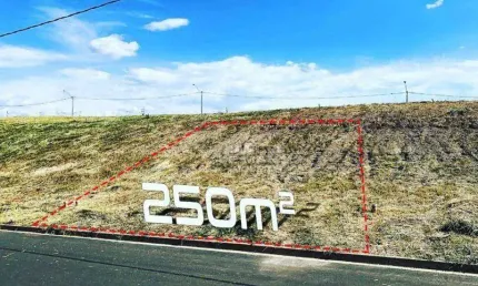 Terreno a venda no Condomínio Residencial Canada no bairro Bongue em Piracicaba/SP