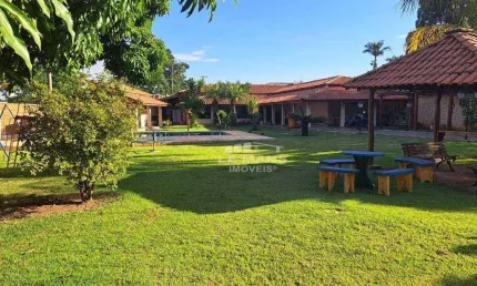 Casa em Condomínio a venda no Quinta de Santa Helena, 3 quartos, 1 suíte, 4 vagas, no bairro Campestre em Piracicaba - SP