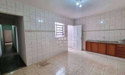 Casa a venda, 2 quartos, 2 vagas, no bairro Vila Rezende em Piracicaba - SP