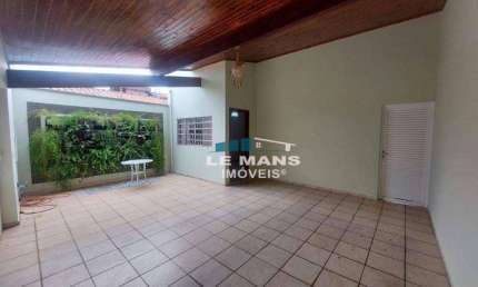 Casa a venda no bairro Jardim Caxambú, Piracicaba/SP