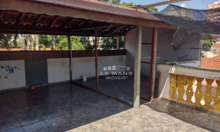 Casa a venda, 3 quartos, 2 suítes, no bairro Centro em Piracicaba - SP
