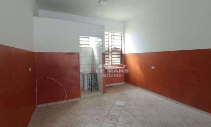 Salão comercial a alugar, no bairro Santa Terezinha em Piracicaba – SP