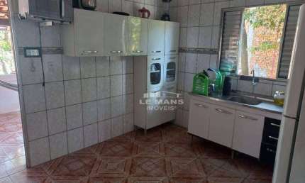 Casa a venda, 2 quartos, 2 vagas, no bairro Santa Luzia em Charqueada - SP