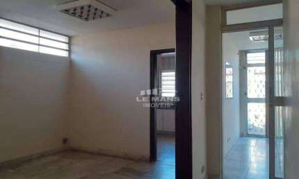 Casa comercial a venda, 1 quarto, 1 suíte, 5 salas, 4 vagas, no bairro Jardim Europa em Piracicaba - SP