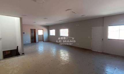 Salão comercial para alugar, no bairro Alto em Piracicaba - SP
