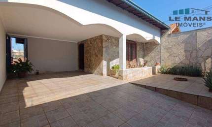 Casa a venda, 4 quartos, 1 suíte, 2 vagas, no bairro Santa Terezinha em Piracicaba - SP