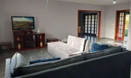 Casa a venda, 3 quartos, 4 vagas, no bairro Santa Rita em Piracicaba - SP