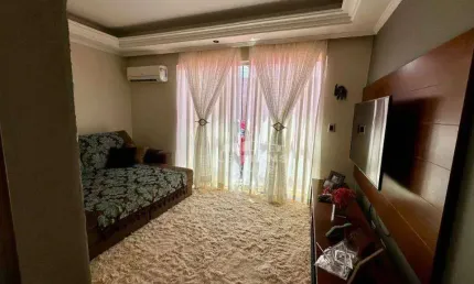 Casa a venda, 3 quartos, 5 vagas, no bairro Jardim Itapuã em Piracicaba - SP