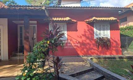 Casa para alugar, 3 quartos, 1 suíte, 3 vagas, no bairro Vila Rezende em Piracicaba - SP