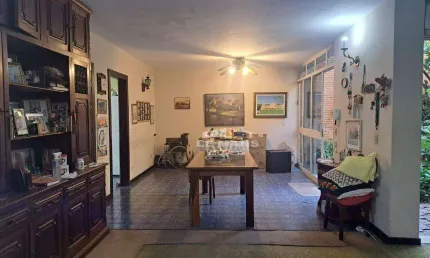 Casa a venda, 5 quartos, 2 suítes, 4 vagas no bairro Alto em Piracicaba - SP