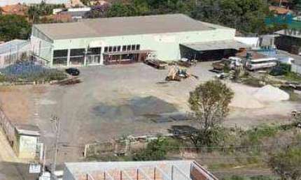 Galpão a venda, no bairro Santo Antônio em Piracicaba - SP