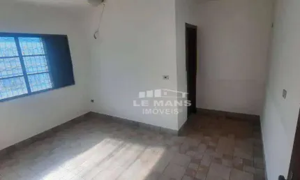 Casa a venda, 2 quartos, 1 suíte, 3 vagas, no bairro São Francisco em Piracicaba - SP
