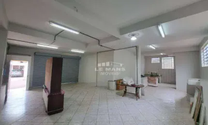 Salão para alugar, no bairro Vila Rezende em Piracicaba - SP