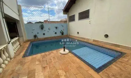 Casa a venda, 5 quartos, 2 suítes, 2 vagas, no bairro Alto em Piracicaba - SP