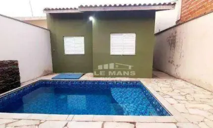 Casa a venda, 2 quartos, 2 vagas, no bairro São Francisco em Piracicaba - SP