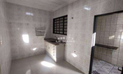 Casa de vila a venda, 1 quarto, no bairro Alto em Piracicaba - SP