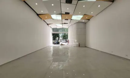 Ponto comercial a venda ou para alugar no Centro de Piracicaba - SP