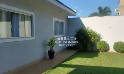 Casa a venda, 5 quartos, 3 suítes, 8 vagas, no bairro Santa Rita em Piracicaba - SP