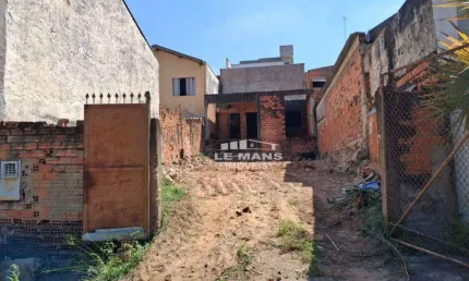 Terreno com estrutura para sobrado a venda no bairro Residencial Santo Antônio em Piracicaba - SP