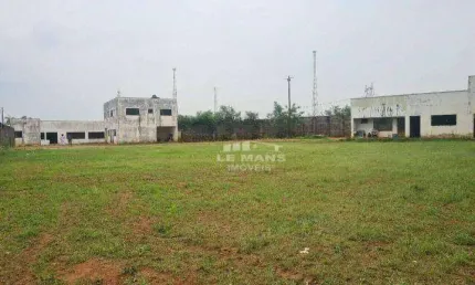 Área a venda no bairro Cruz Caiada em Piracicaba/SP