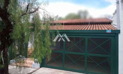 Casa com 3 dormitórios à venda por R$500.000 - Jardim Alvorada - Marilia/SP