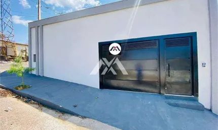 Casa com 3 dormitórios à venda por R$520.000 - Jardim Marilia - Marilia/SP