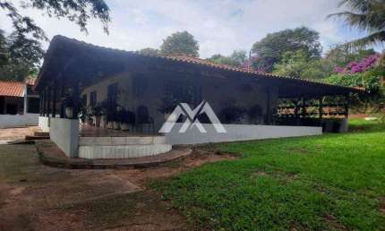 Chácara com 4 dormitórios à venda por R$800.000 - Jardim Universitario - Marilia/SP