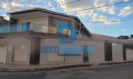 Casa e dois pontos comerciais à venda, JARDIM JK, GOVERNADOR VALADARES - MG