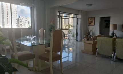 Apartamento com 4 quartos à venda na Avenida Sete de Setembro, 1983, Vitória, Salvador