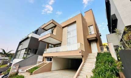 Compre casa com 440m2 condominio Reserva San Felice, ao lado do Parque Tingui
