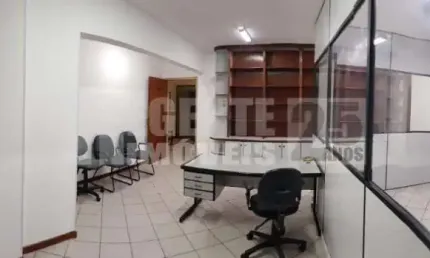 Sala comercial à venda no bairro centro em florianópolis