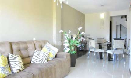 Casa à venda com 7 quartos no bairro Agrônomica em Florianópolis.