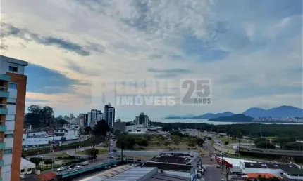 Cobertura Duplex à venda no bairro Trindade em Florianópolis.