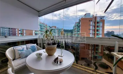 Cobertura duplex à venda no bairro trindade em florianópolis.