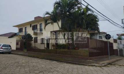 Casa com vista para o mar Bairro Bom Abrigo - Florianópolis